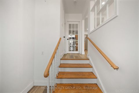 Photo 2 at 17 Barlow Road, Woburn, Toronto