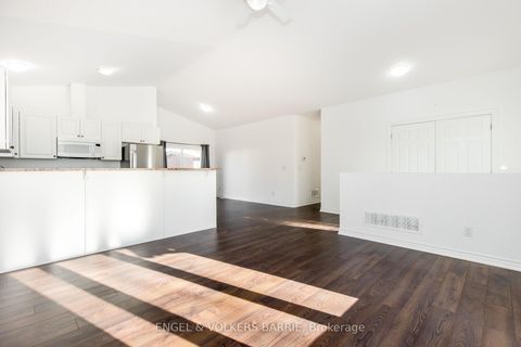 Photo 8 at 38 Linden Lane, Rural Innisfil, Innisfil