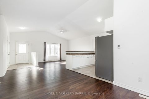 Photo 15 at 38 Linden Lane, Rural Innisfil, Innisfil