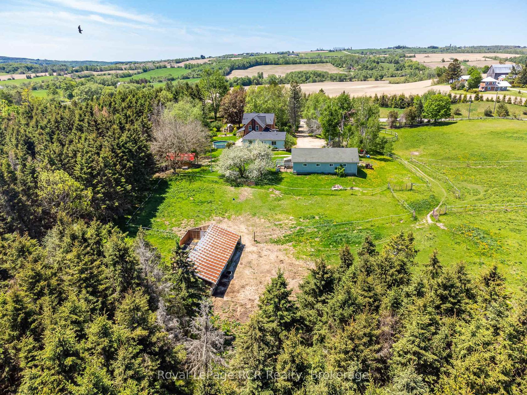 2553 County Road 42, Rural Clearview, Clearview photo number 2