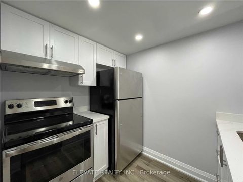 Photo 8 at 111 - 68 Douro Street, Niagara, Toronto