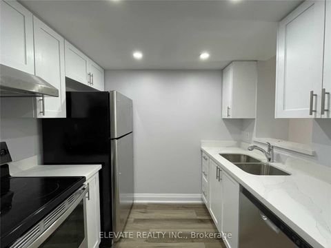 Photo 9 at 111 - 68 Douro Street, Niagara, Toronto