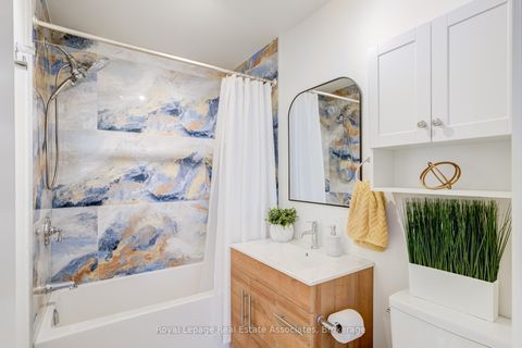 Photo 6 at 43 Heale Avenue, Cliffside, Toronto