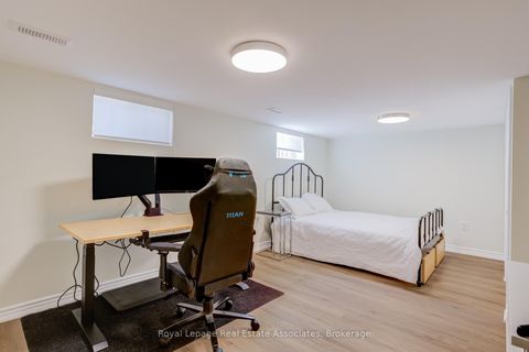 Photo 13 at 43 Heale Avenue, Cliffside, Toronto