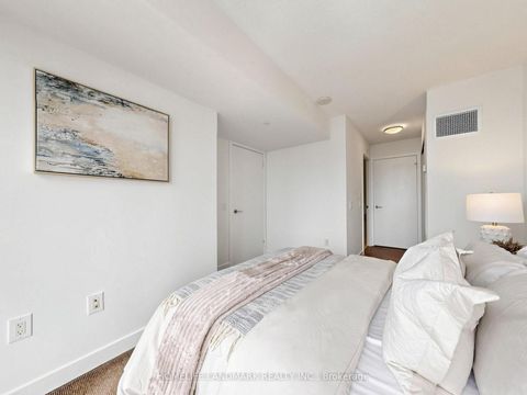 Photo 13 at 2215 - 75 Queens Wharf Road, Waterfront Communities C1, Toronto
