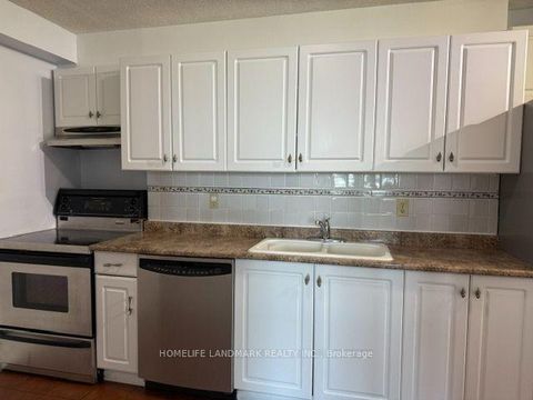Photo 4 at 1811 - 15 Torrance Road, Eglinton East, Toronto