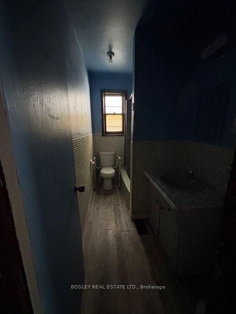 Photo 6 at 117 Wheeler Avenue, The Beaches, Toronto