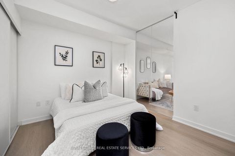 Photo 16 at 608 - 859 The Queensway, Queensway, Toronto