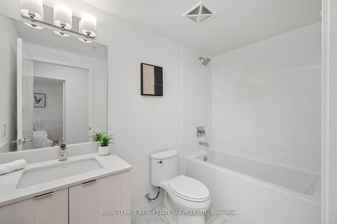 Photo 19 at 608 - 859 The Queensway, Queensway, Toronto