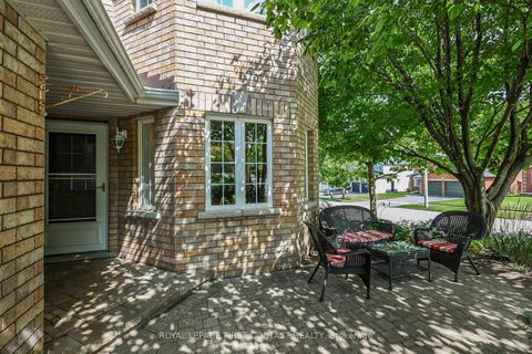 Photo 3 at 1 Brown Wood Drive, Little Lake, Barrie