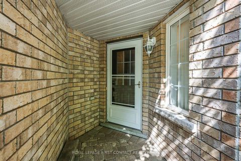 Photo 4 at 1 Brown Wood Drive, Little Lake, Barrie