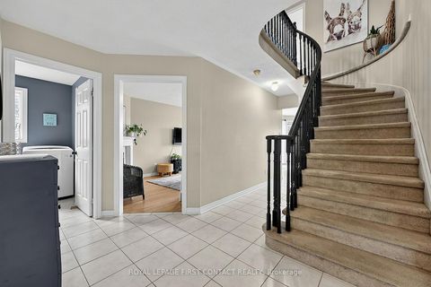 Photo 5 at 1 Brown Wood Drive, Little Lake, Barrie
