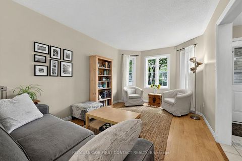 Photo 8 at 1 Brown Wood Drive, Little Lake, Barrie