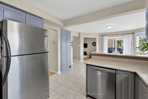 Photo 11 at 1 Brown Wood Drive, Little Lake, Barrie