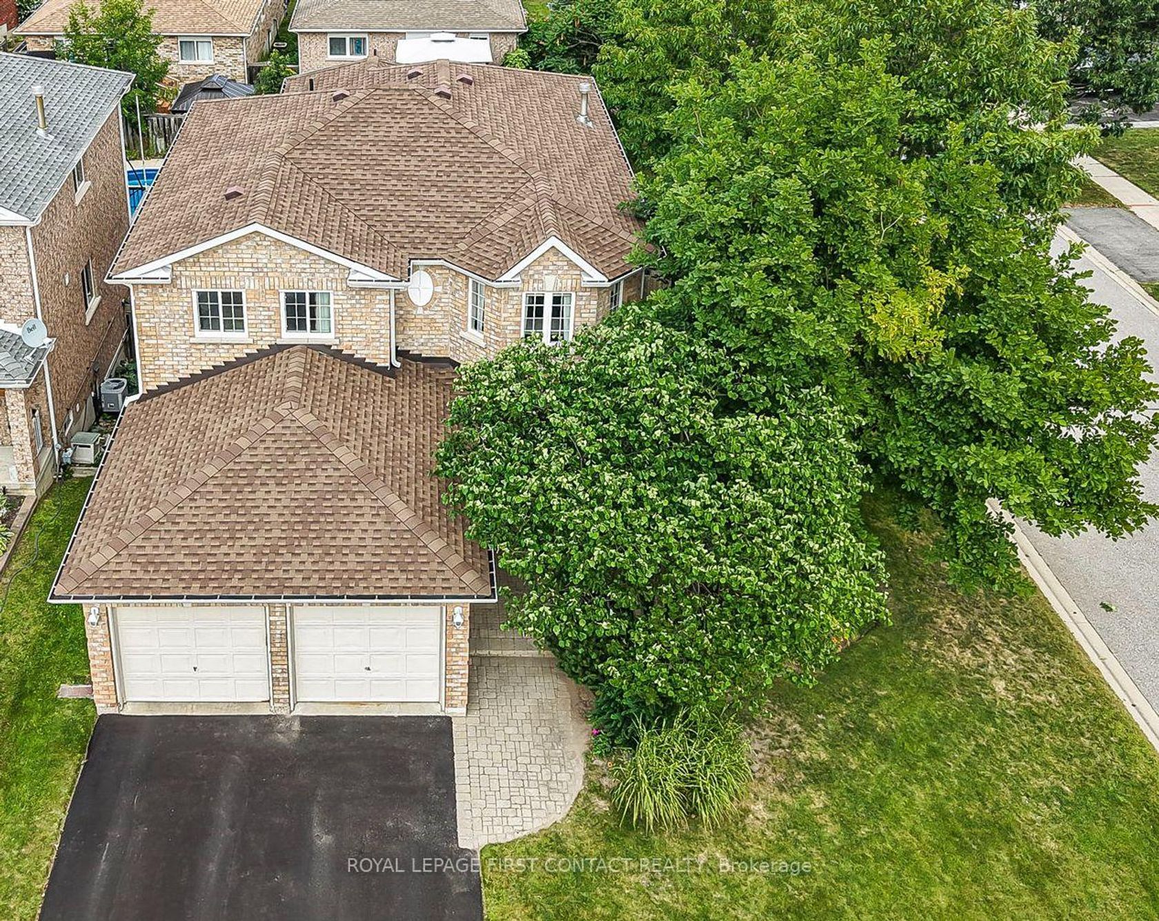 1 Brown Wood Drive, Little Lake, Barrie photo number 2