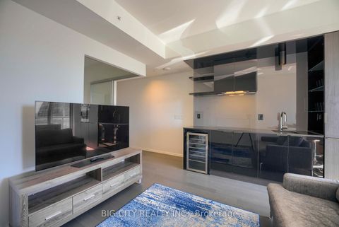 Photo 4 at 4014 - 70 Temperance Street, Bay Street Corridor, Toronto