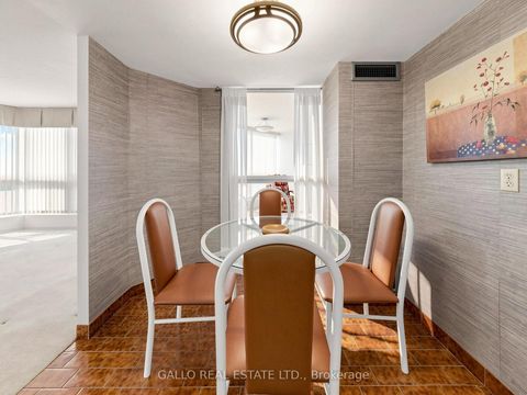 Photo 21 at 203 - 10 Kenneth Avenue, Willowdale East, Toronto