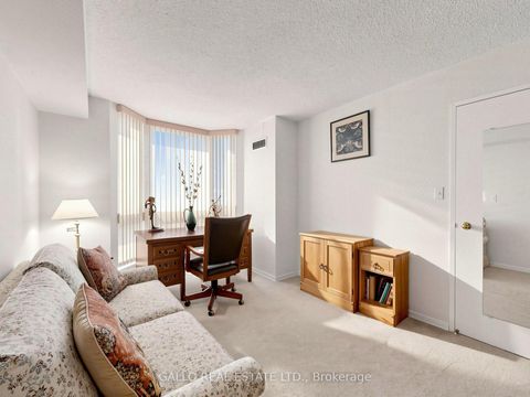 Photo 30 at 203 - 10 Kenneth Avenue, Willowdale East, Toronto