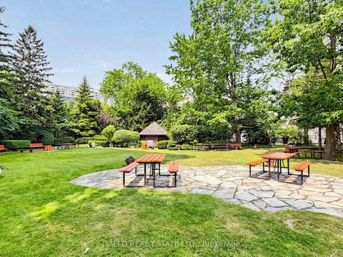 Photo 36 at 203 - 10 Kenneth Avenue, Willowdale East, Toronto