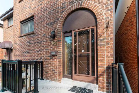 Photo 3 at 37 - 69 Maple Branch Path, The Westway, Toronto