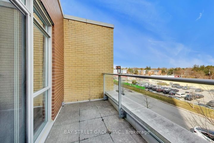 Photo 14 at TH07 - 25 Singer Court, Bayview Village, Toronto