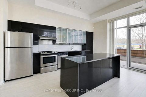 Photo 4 at TH07 - 25 Singer Court, Bayview Village, Toronto