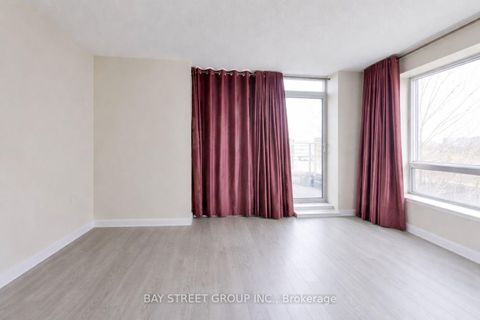 Photo 5 at TH07 - 25 Singer Court, Bayview Village, Toronto