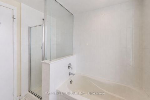 Photo 8 at TH07 - 25 Singer Court, Bayview Village, Toronto