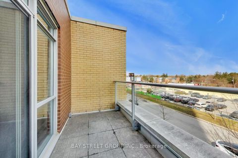 Photo 14 at TH07 - 25 Singer Court, Bayview Village, Toronto