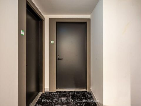 Photo 3 at 1007 - 108 Peter Street, Waterfront Communities C1, Toronto
