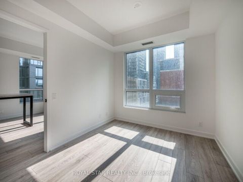 Photo 16 at 1007 - 108 Peter Street, Waterfront Communities C1, Toronto