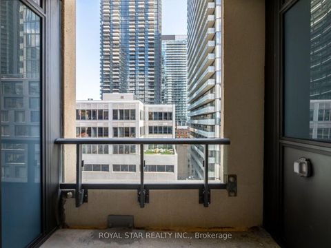 Photo 19 at 1007 - 108 Peter Street, Waterfront Communities C1, Toronto