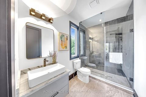 Photo 21 at 15 Deblyn Drive E, L'Amoreaux, Toronto