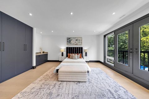 Photo 27 at 15 Deblyn Drive E, L'Amoreaux, Toronto