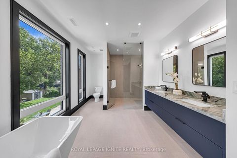 Photo 30 at 15 Deblyn Drive E, L'Amoreaux, Toronto