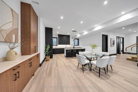 Photo 33 at 15 Deblyn Drive E, L'Amoreaux, Toronto