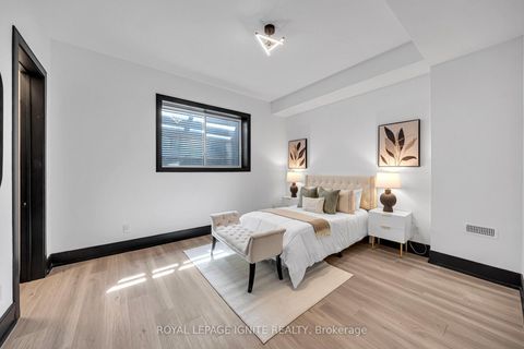 Photo 38 at 15 Deblyn Drive E, L'Amoreaux, Toronto