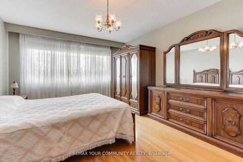 Photo 14 at 41A North Edgely Avenue, Birchmount, Toronto