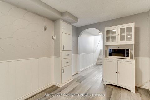 Photo 24 at 41A North Edgely Avenue, Birchmount, Toronto