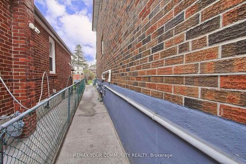 Photo 36 at 41A North Edgely Avenue, Birchmount, Toronto