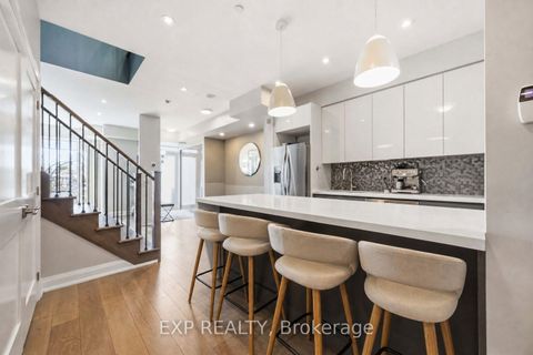 Photo 3 at TH106 - 160 Vanderhoof Avenue, Thorncliffe Park, Toronto