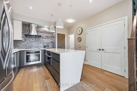 Photo 6 at TH106 - 160 Vanderhoof Avenue, Thorncliffe Park, Toronto