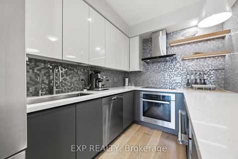 Photo 7 at TH106 - 160 Vanderhoof Avenue, Thorncliffe Park, Toronto
