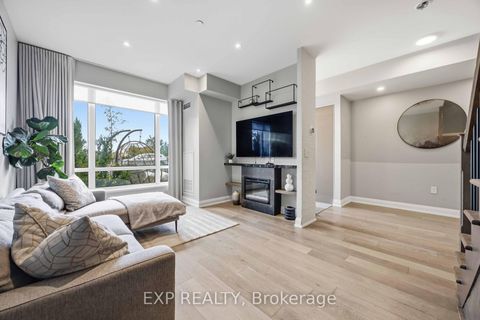 Photo 11 at TH106 - 160 Vanderhoof Avenue, Thorncliffe Park, Toronto