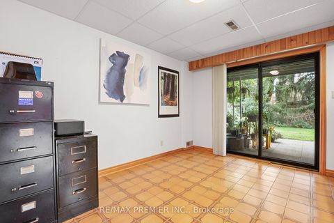 Photo 23 at 19 Temagami Court, Newtonbrook East, Toronto