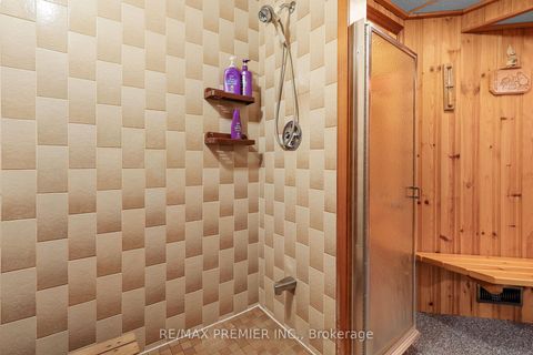 Photo 28 at 19 Temagami Court, Newtonbrook East, Toronto