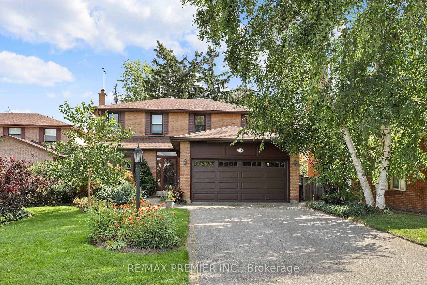 19 Temagami Court, Newtonbrook East, Toronto 