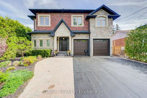 Photo 0 at 452 Fernleigh Circle S, Crosby, Richmond Hill