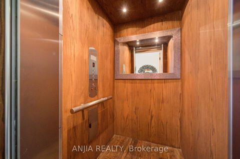 Photo 30 at 452 Fernleigh Circle S, Crosby, Richmond Hill