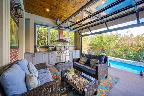 Photo 39 at 452 Fernleigh Circle S, Crosby, Richmond Hill